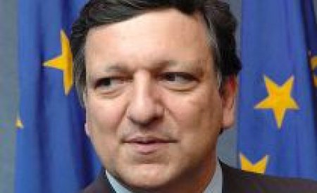 Barroso: Uniunea Europeană a ţinut în frâu România
