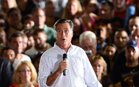 Mitt Romney se foloseşte de Dumnezeu în campania sa electorală