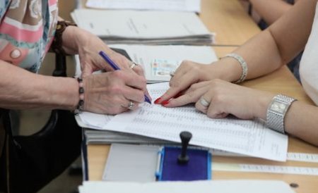 Ministerul Public anunţă că au fost întregistrate 2.052 de dosare privind alegerile locale şi 632 pentru referendum