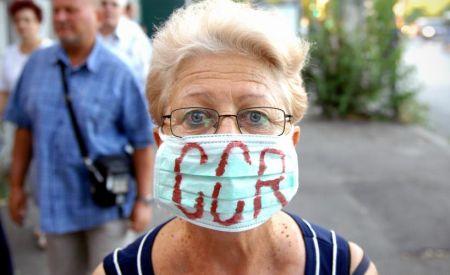 "Băsescu Traian, trădător de neam". Vor protesta la Cotroceni până când vocea lor se va face auzită. Ce vedetă a participat la manifestaţie 167190