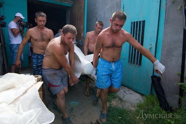 Căpitanul Nemo, varianta ucraineană. Şi-a construit propriul submarin în garaj 167302