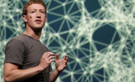 Mark Zuckerberg, la prima apariție după eșecul de la bursă: Facebook devine o companie mobilă