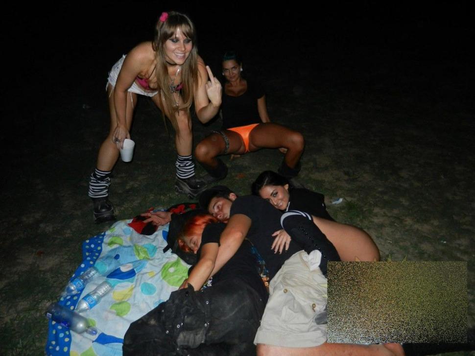 &quot;Este fiica mea, dar îmi este ruşine cu ea&quot;. Ce a ajuns să facă o elevă EMINENTĂ. Părinţii sunt devastaţi 167610