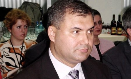 Avocatul Andrei Gherasim a fost reţinut pentru luare de mită