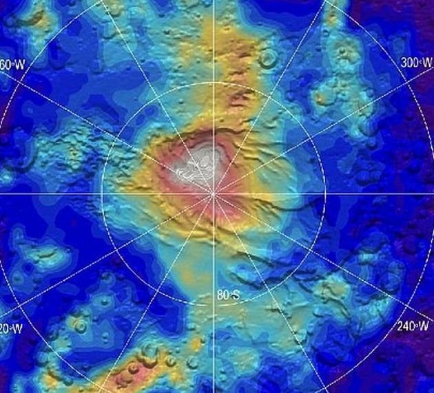 Iarna marţiană, la -125 de grade Celsius. Specialiştii NASA au descoperit zăpadă pe Marte