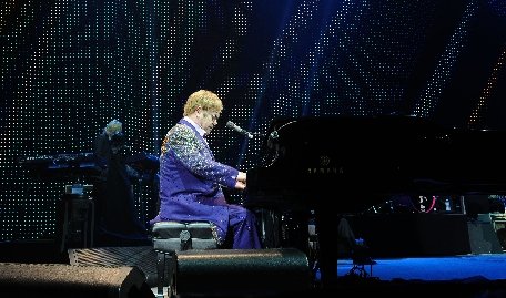 Concertul lui Elton John de Ziua Internaţională a Păcii va fi difuzat pe Youtube