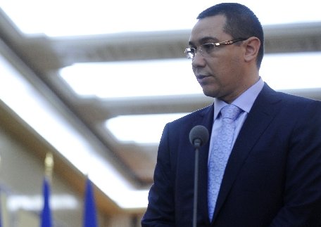 Victor Ponta: Gata cu negocierile. De luni ne întoarcem la munca executivă