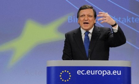 Barroso: România are încă o rată de absorbţie extrem de scăzută. Riscă pierderea de fonduri însemnate