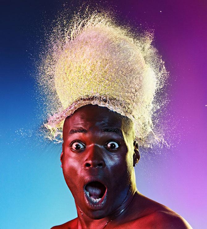 Te vei opri cu greu din râs. Iată cei mai tari chelioşi cu peruci din... apă 168275