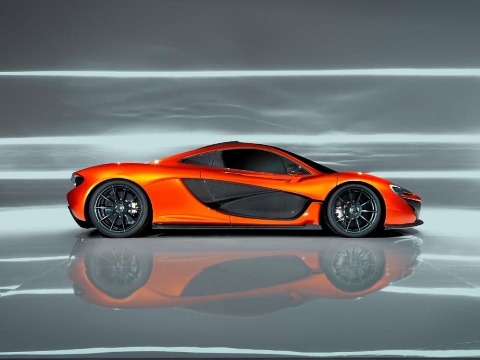 McLaren P1, moştenitorul legendarului McLaren F1. Noua generaţie de super-maşini 168675