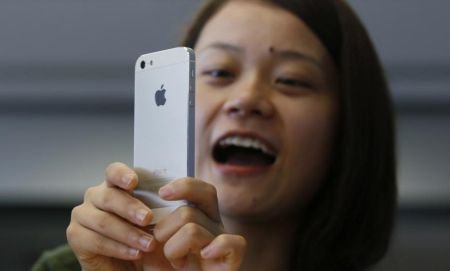 Hoţii au pus primii mâna pe iPhone 5 în Japonia. Peste 200 de smartphone-uri, furate în orele de dinaintea lansării