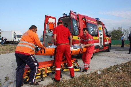 Prahova. Cinci persoane au fost rănite în urma unui accident rutier