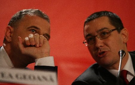 Ponta: Geoană va candida la Senat, susţinut de USL, pe locurile PSD. Deocamdată nu are voie să revină în partid