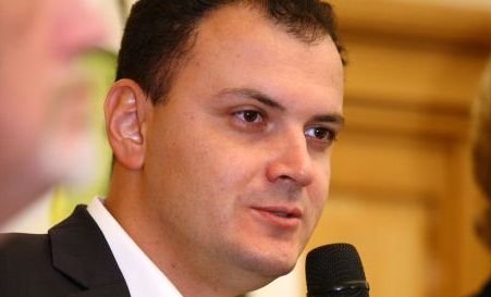 Patronul RTV, Sebastian Ghiţă, va candida la alegerile parlamentare din partea PSD
