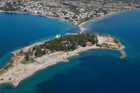 Grecia închiriază Insula Viselor. Vezi cât cer elenii pentru un contract pe 25 de ani