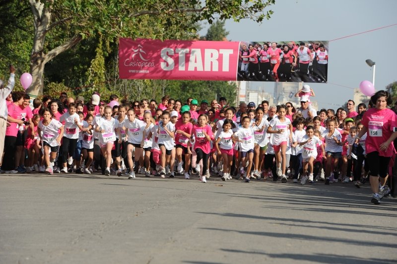 3.200 de oameni au alergat pentru a învinge cancerul la sân! 