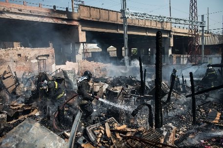 Japonia. Um pompier a fost ucis şi alţi 21 răniţi într-o explozie în incina unei uzine chimice