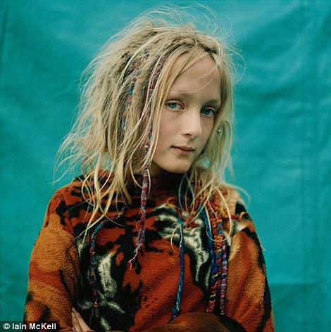 A trăit 10 ani printre ţigani. Un reportaj FOTO impresionant care a uimit întreaga Europă 170418