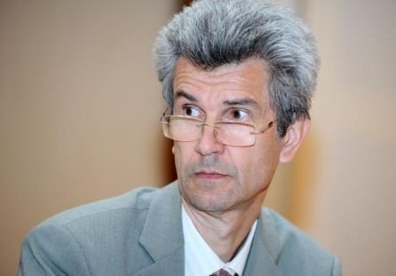 Adrian Bordea, validat de Senat ca membru al CSM, în locul Monei Pivniceru