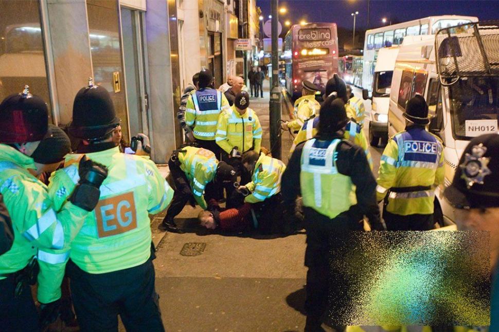 Fenomenul pe care poliţia l-a scăpat de sub control. Studenţii îşi dau &quot;doctoratul&quot; în alcool, droguri şi viaţă de noapte 170923