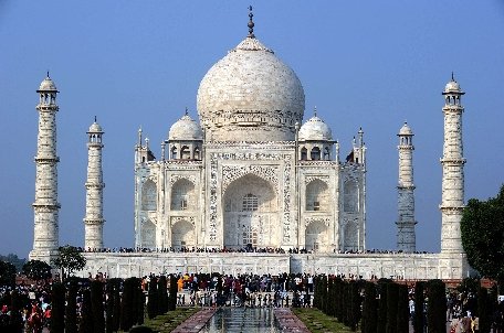 O replică de patru ori mai mare a Taj Mahal va fi construită în Dubai