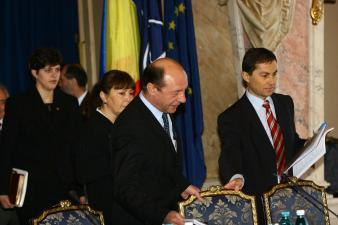 Traian Băsescu a intrat în istoria României ca preşedintele care a făcut ce-a vrut din Justiţie. A făcut peste 4200 de schimbări în sistemul judiciar