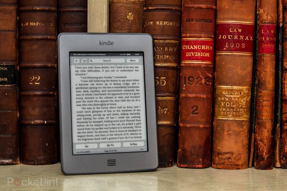 Amazon va lansa o bibliotecă electronică pentru utilizatorii de Kindle din Europa