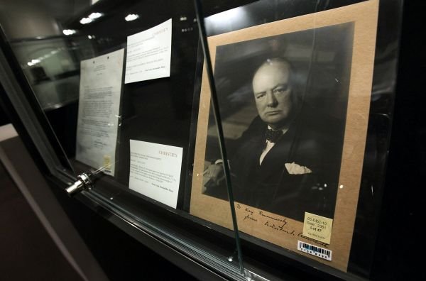 Arhiva lui Winston Churchill va fi disponibilă online