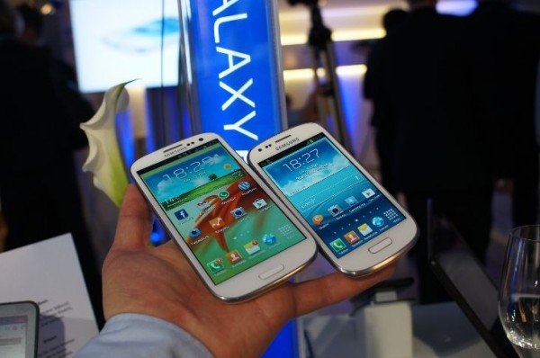 Samsung a lansat noul Samsung Galaxy S III Mini, fratele mai mic al popularului Galaxy S III