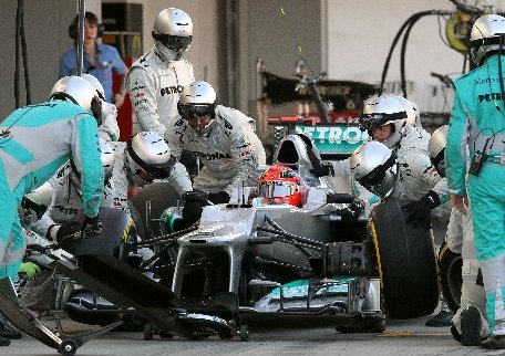 Formula 1. Echipa Mercedes, amendată cu 10.000 de euro în urma unui incident minor