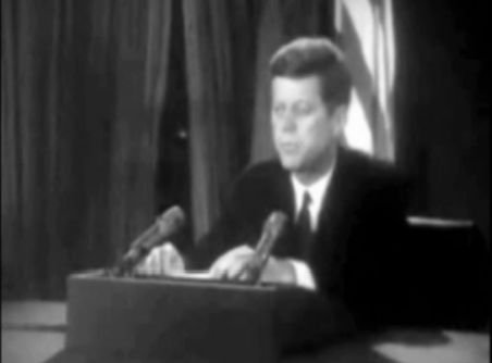 Înregistrare SECRETĂ cu J.F.Kennedy. Cum ar fi fost ditrusă o mare parte din planetă