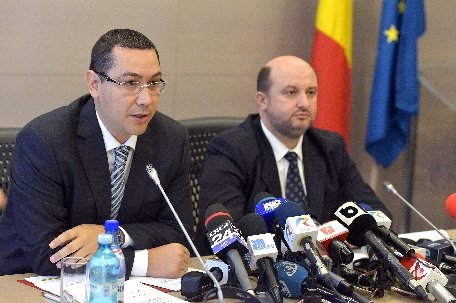 Ponta: Chiţoiu rămâne ministru doar dacă rezolă problemele de la Oltchim şi Hidroelectrica