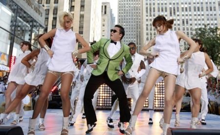 Fenomenul Gangnam Style. Clipul muzical a devenit mană cerească pentru afaceri 