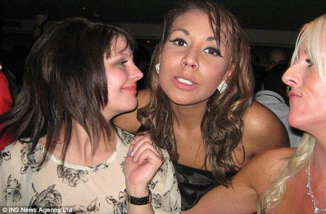 Frumuseţea a fost cel mai mare blestem al ei. După o seară petrecută cu un bărbat necunoscut, a sfârşit tragic 173138