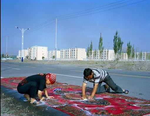 China a vrut să ascundă asta sub preş. Ce se petrece cu oamenii care au fost &quot;înghiţiţi&quot; de marile autostrăzi 173444