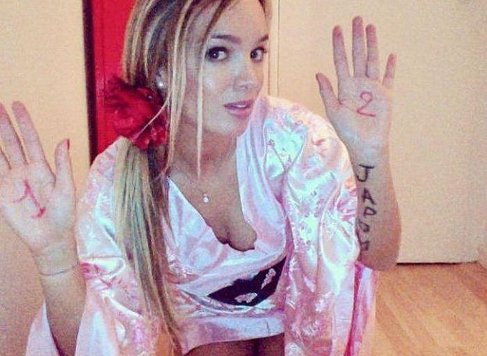 Le-a luat minţile bărbaţilor cu un singur gest. Trupul ei arată cum s-au îmbogăţit într-o secundă mii de domni 173402