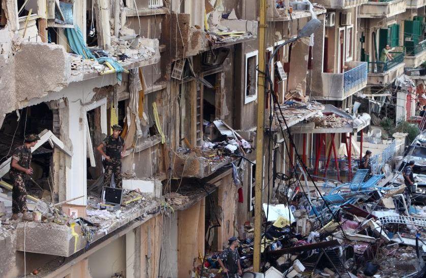 Opt morţi şi 86 de răniţi într-un atentat cu maşină-capcană la Beirut  173550