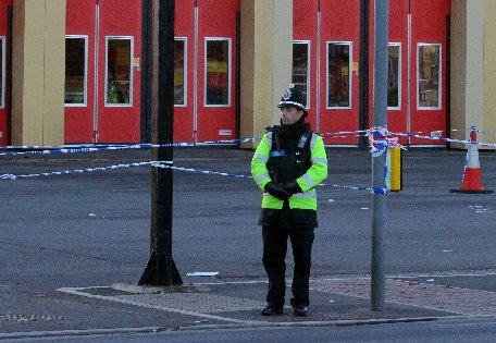 Marea Britanie. Un mort şi 12 răniţi în urma unui accident bizar pe străzile din Cardiff