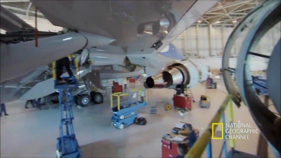 Fotografii ÎN PREMIERĂ cu cea mai păzită aeronavă din lume. Cum arată Air Force One în interior 174265