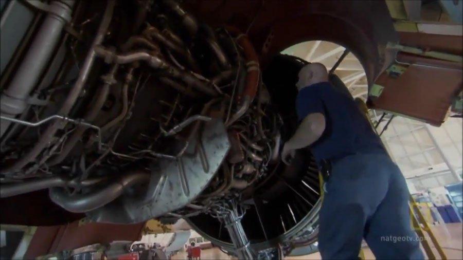 Fotografii ÎN PREMIERĂ cu cea mai păzită aeronavă din lume. Cum arată Air Force One în interior 174266