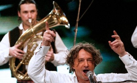 Goran Bregovic va susţine un concert la Deva. Artistul va interpreta o melodie în memoria jurnalistului Mile Cărpenişan