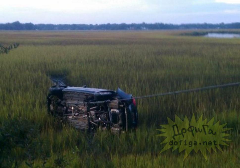 Nicăieri în lume nu s-a mai văzut o nuntă ca a lor. Ce a făcut mireasa în pat înainte de a pleca la biserică 174972