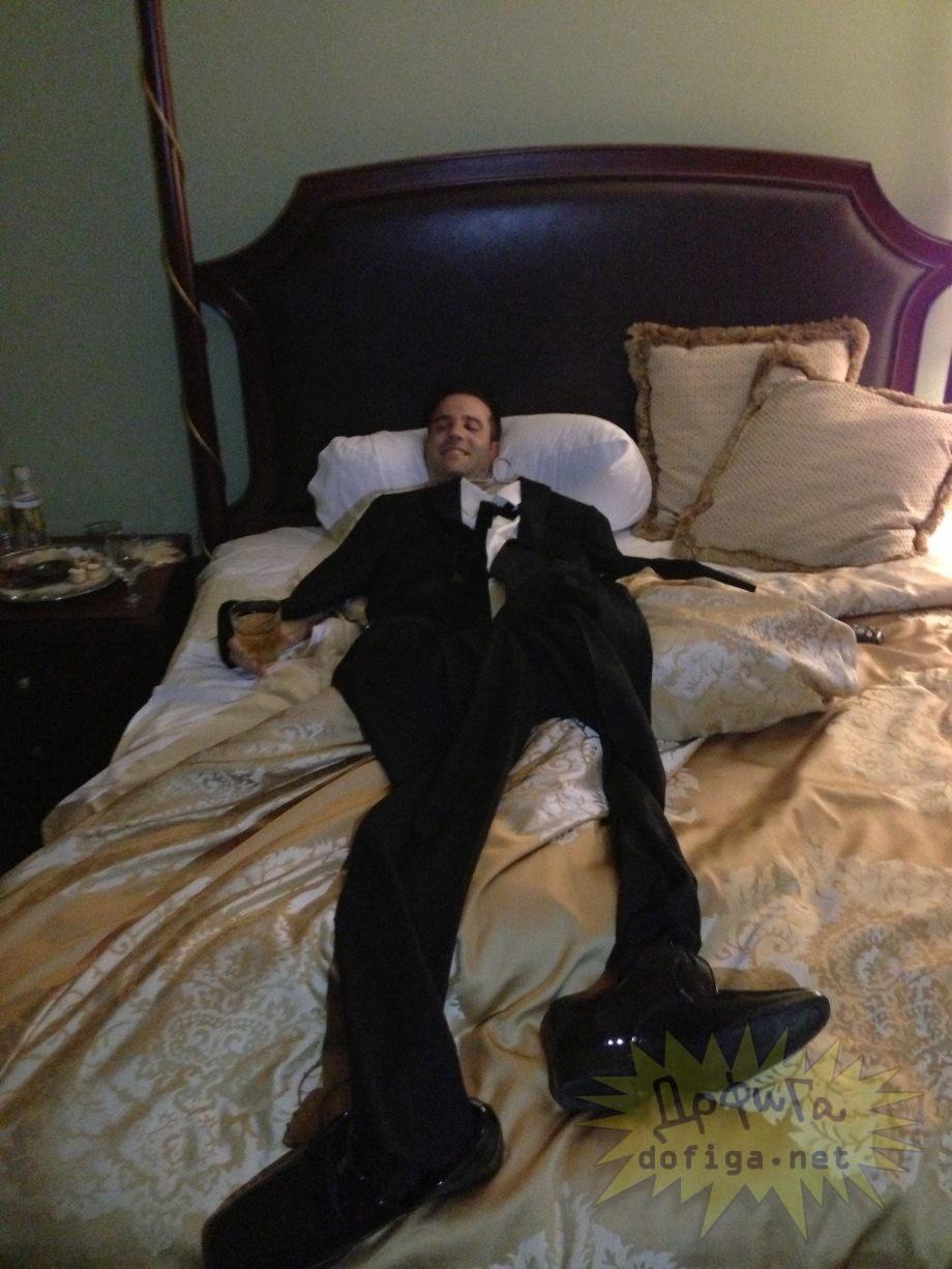 Nicăieri în lume nu s-a mai văzut o nuntă ca a lor. Ce a făcut mireasa în pat înainte de a pleca la biserică 174974