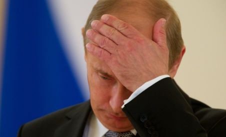 Kremlinul confirmă că Vladimir Putin este bolnav. Preşedintele rus suferă de &quot;o simplă întindere musculară&quot;