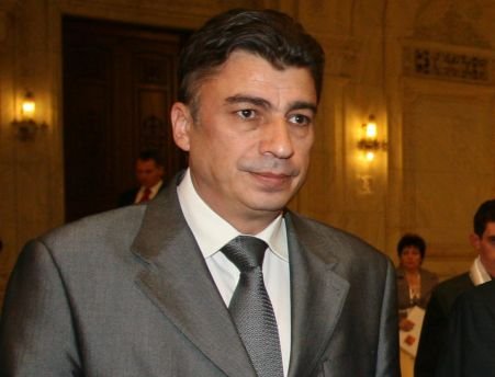 Proaspăt demisionat din PDL, Gelu Vișan dezvăluie cine este CAPUL mafiei banilor publici