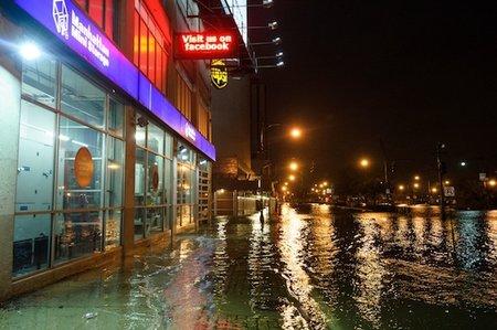 Vezi dezastrul lăsat în urmă de "monstrul" Sandy. Imagini înainte şi după uragan 175817