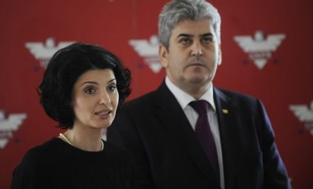 Lavinia Şandru a demisionat din UNPR şi se retrage din politică