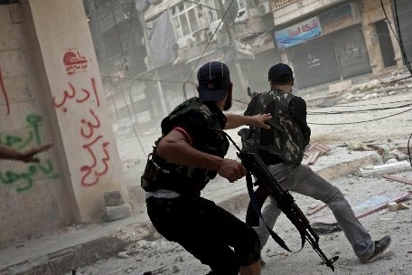 Forţele aeriane siriene au efectuat raiduri în regiunea Damasc