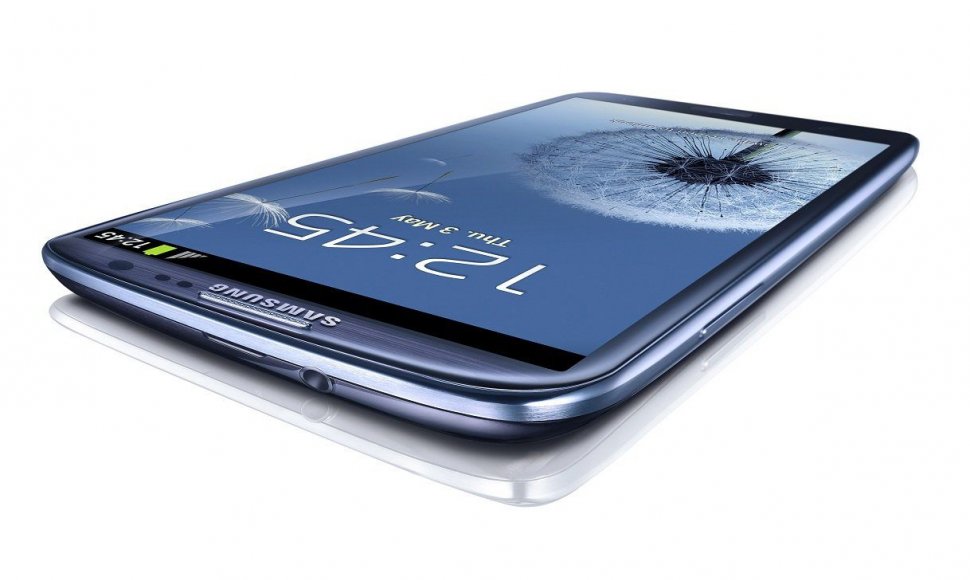 Samsung sells 30m Galaxy S III smartphones