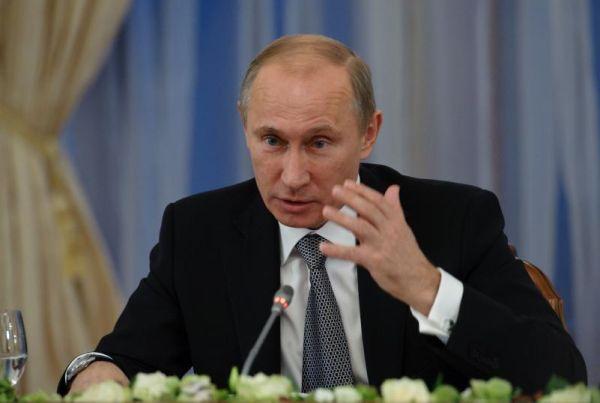 Putin l-a demis pe ministrul Apărării, din cauza unui scandal de fraudă